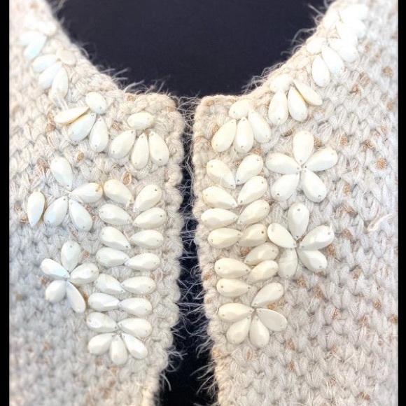 Cliché Beaded Fancy Long Sweater - Picture 5 of 8